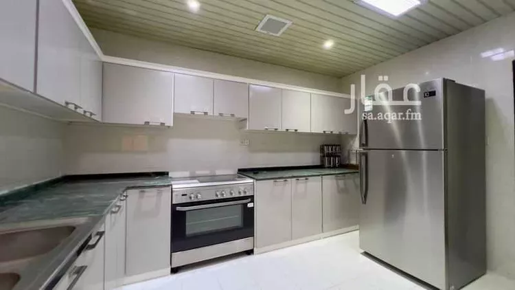 فيلا للإيجار في شارع يحيى بن معين, حي الورود, مدينة الرياض, منطقة الرياض صورة 2