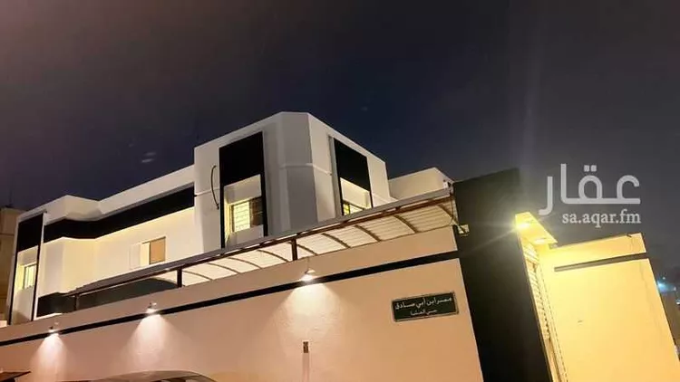 شقة للإيجار في شارع حمزة الصيدلاني, حي العليا, مدينة الرياض, منطقة الرياض