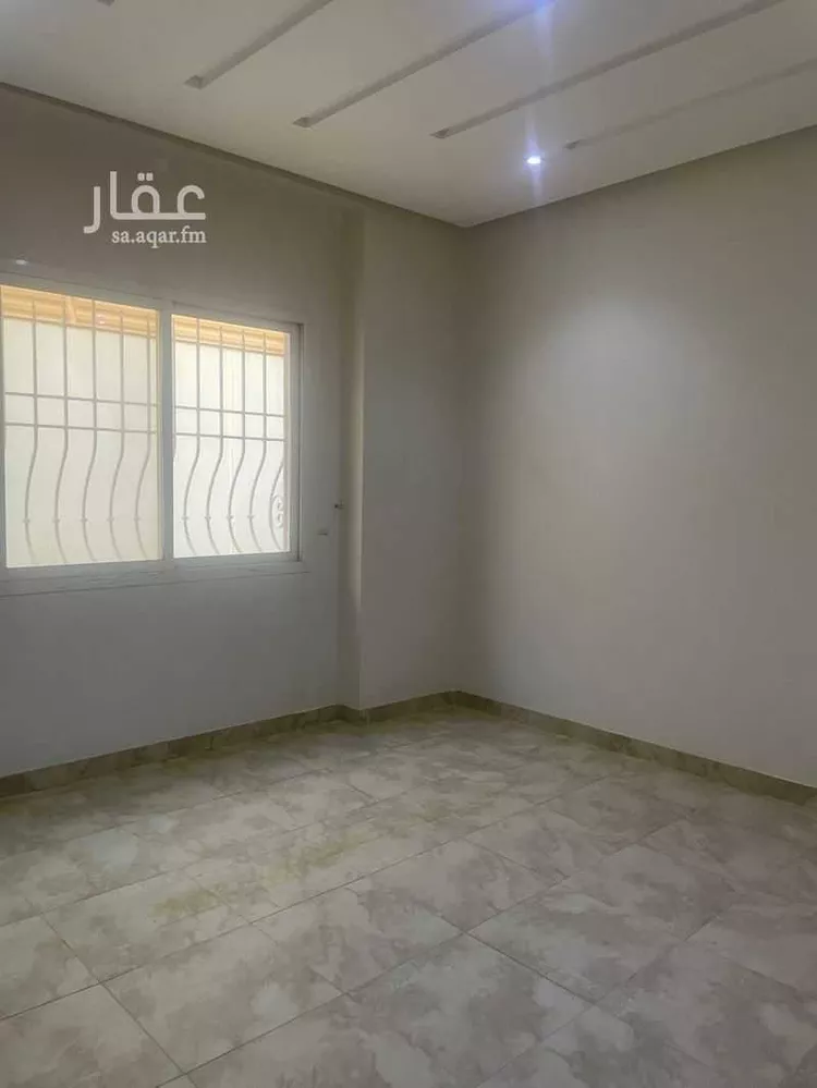 فيلا للإيجار في شارع رقم 30, حي الملك عبدالله, مدينة الرياض, منطقة الرياض صورة 5