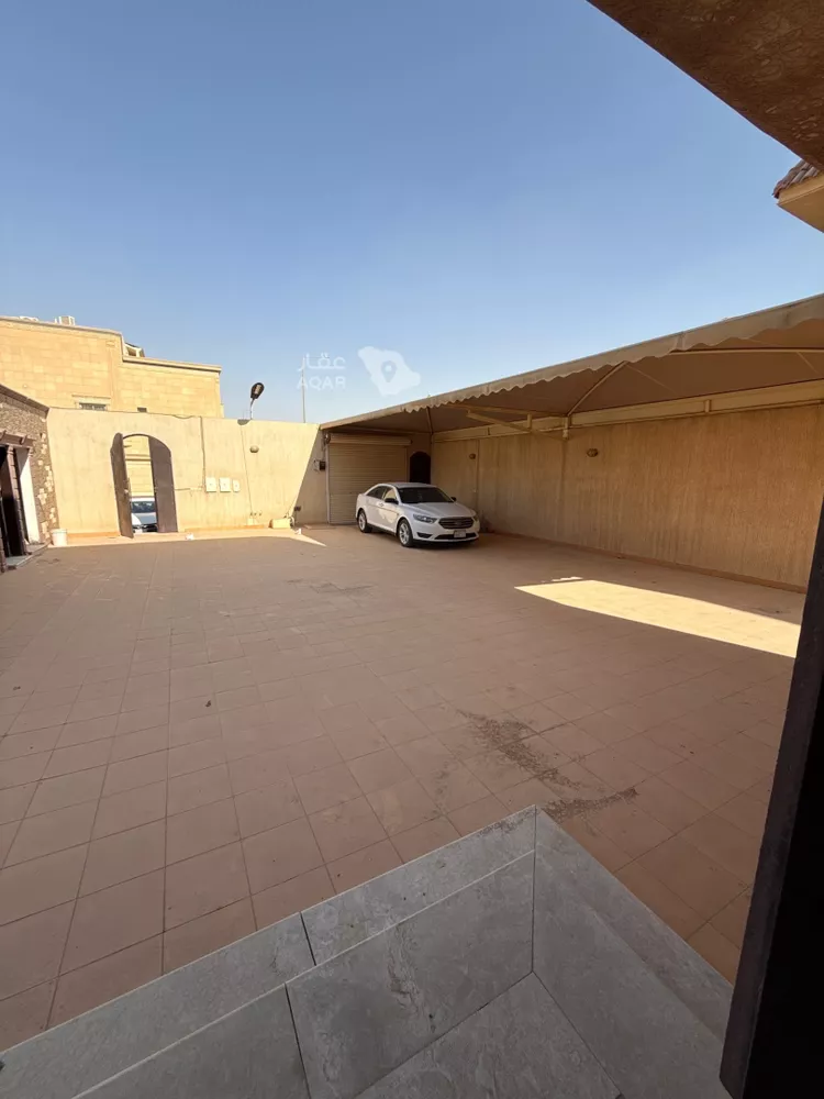 فيلا للبيع في شارع الجدين, حي إشبيلية, مدينة الرياض, منطقة الرياض 9