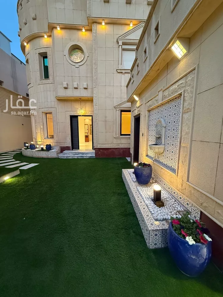 فيلا للبيع في شارع الأصبهاني, حي إشبيلية, مدينة الرياض, منطقة الرياض صورة 2