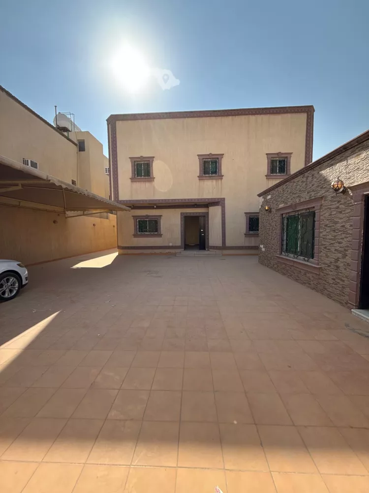فيلا للبيع في شارع الجدين, حي إشبيلية, مدينة الرياض, منطقة الرياض