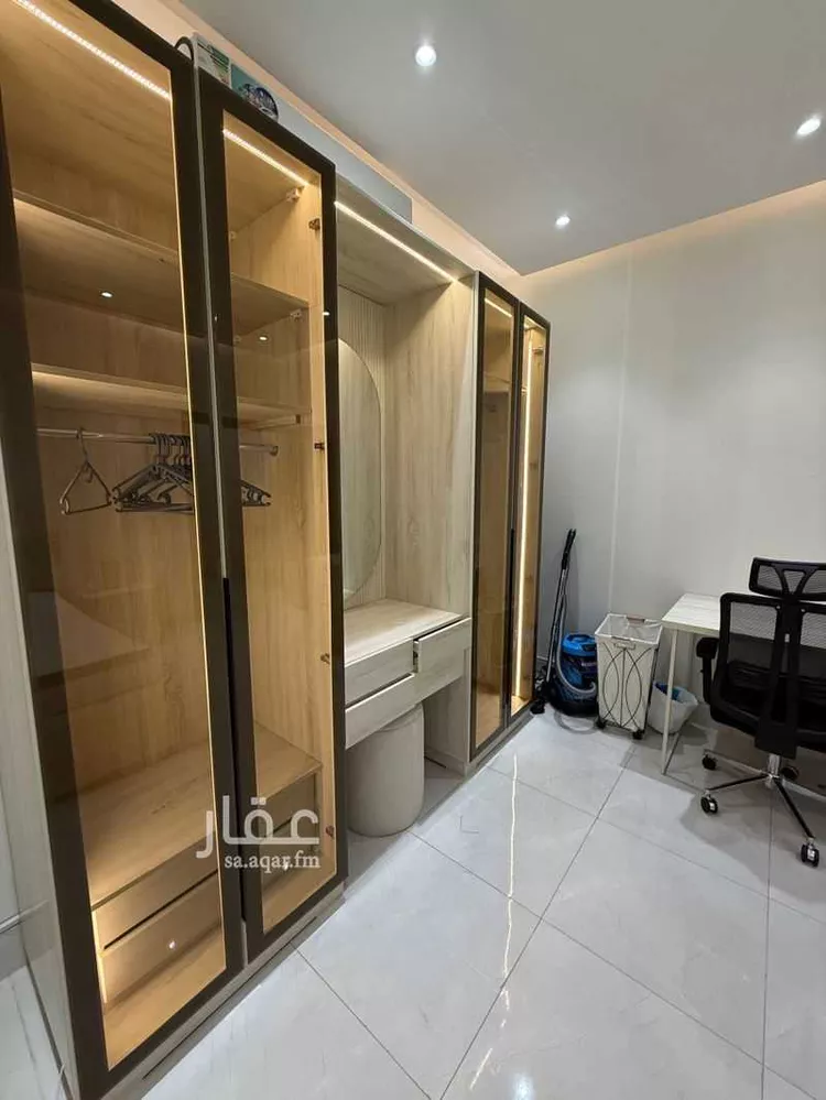 شقة للإيجار في شارع الشيخ حسن بن حسين بن علي, حي إشبيلية, مدينة الرياض, منطقة الرياض صورة 4