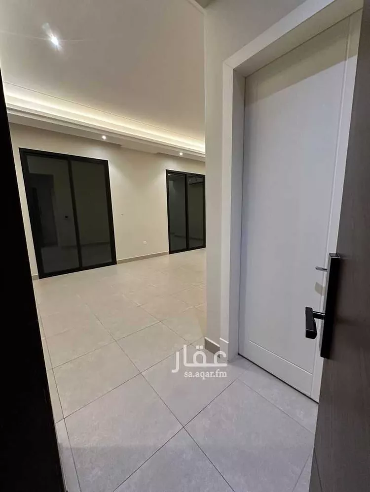 شقة للبيع في شارع عبدالله بن سيف, حي العقيق, مدينة الرياض, منطقة الرياض صورة 4