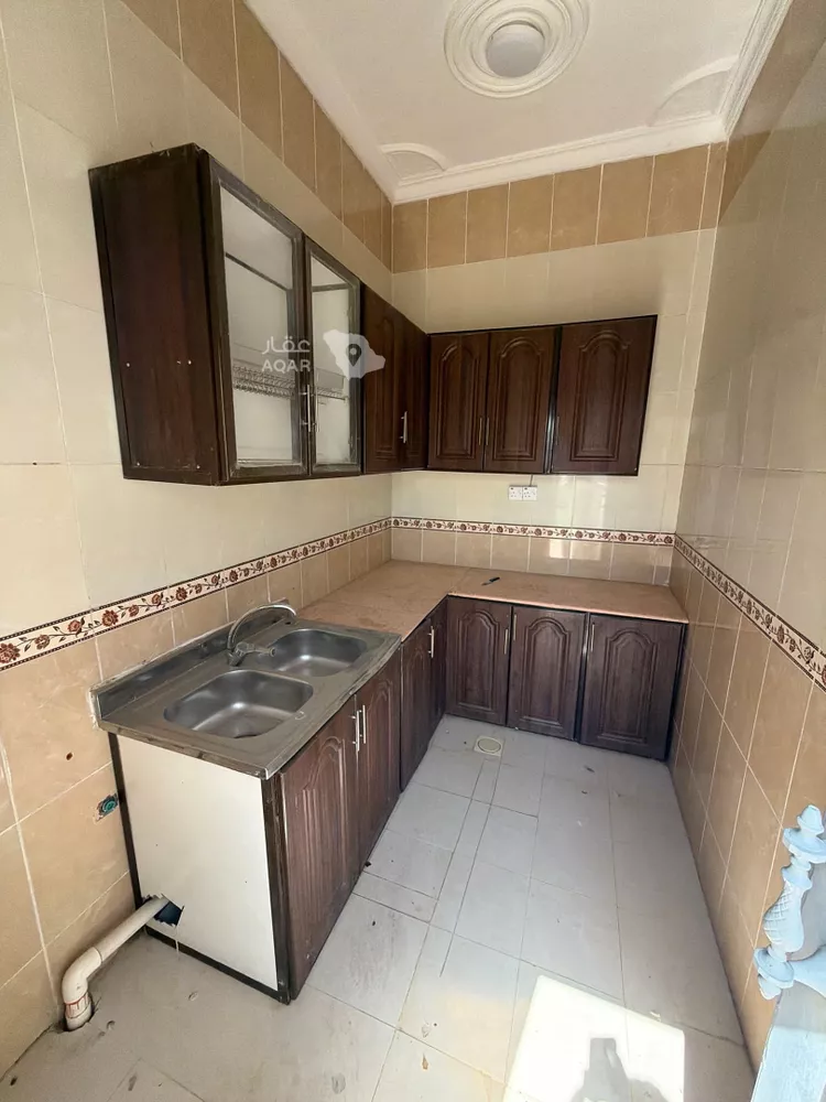 Rest House for Sale in Medina As Sikkah Al Hadid 11