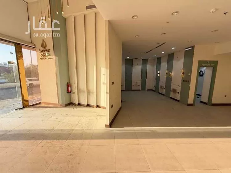 محل للإيجار في شارع عبدالرحمن بن ابي بكره, حي الراية, مدينة المدينة المنورة, منطقة المدينة المنورة 9