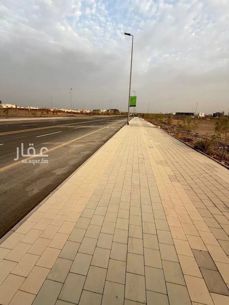 Land for Sale in Medina Al Jassah صورة 4