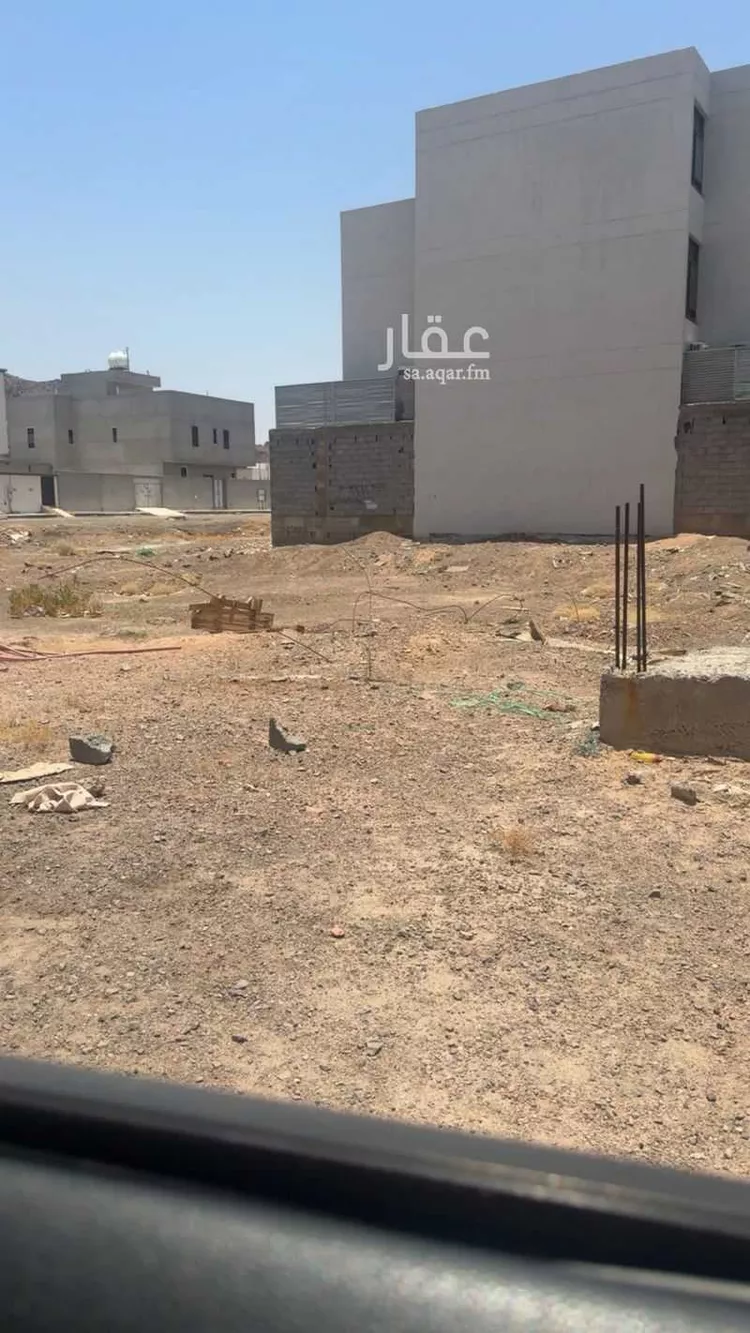 Land for Sale in Medina An Naqs