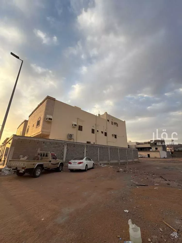 عمارة للبيع في شارع عبدالله ابن محمد ابن ابي شيبة, حي الدفاع, مدينة المدينة المنورة, منطقة المدينة المنورة صورة 4