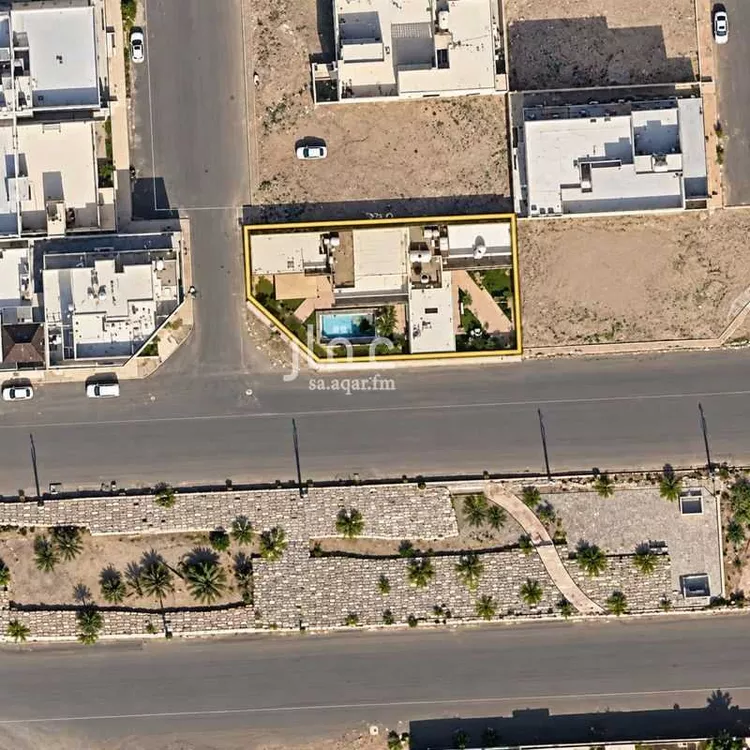 Rest House for Sale in Medina Warqan