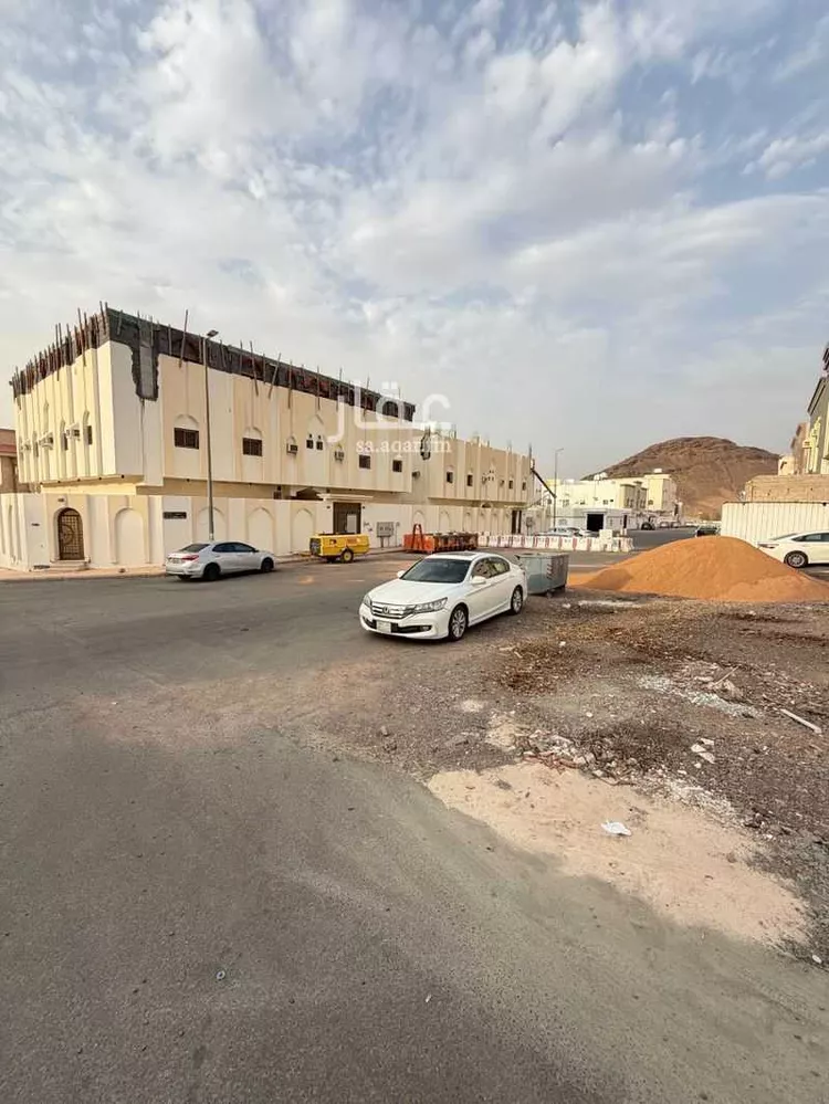 أرض للبيع في شارع مجدي الضمري, حي أبوبريقاء, مدينة المدينة المنورة, منطقة المدينة المنورة صورة 4