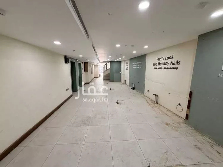 محل للإيجار في شارع عبدالرحمن بن ابي بكره, حي الراية, مدينة المدينة المنورة, منطقة المدينة المنورة 10