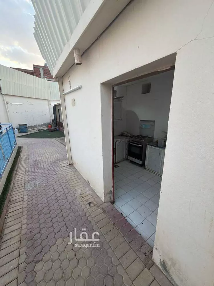 استراحة للبيع في شارع علي ابن محمد ابن ابراهيم الدمشقي, حي ورقان, مدينة المدينة المنورة, منطقة المدينة المنورة صورة 3