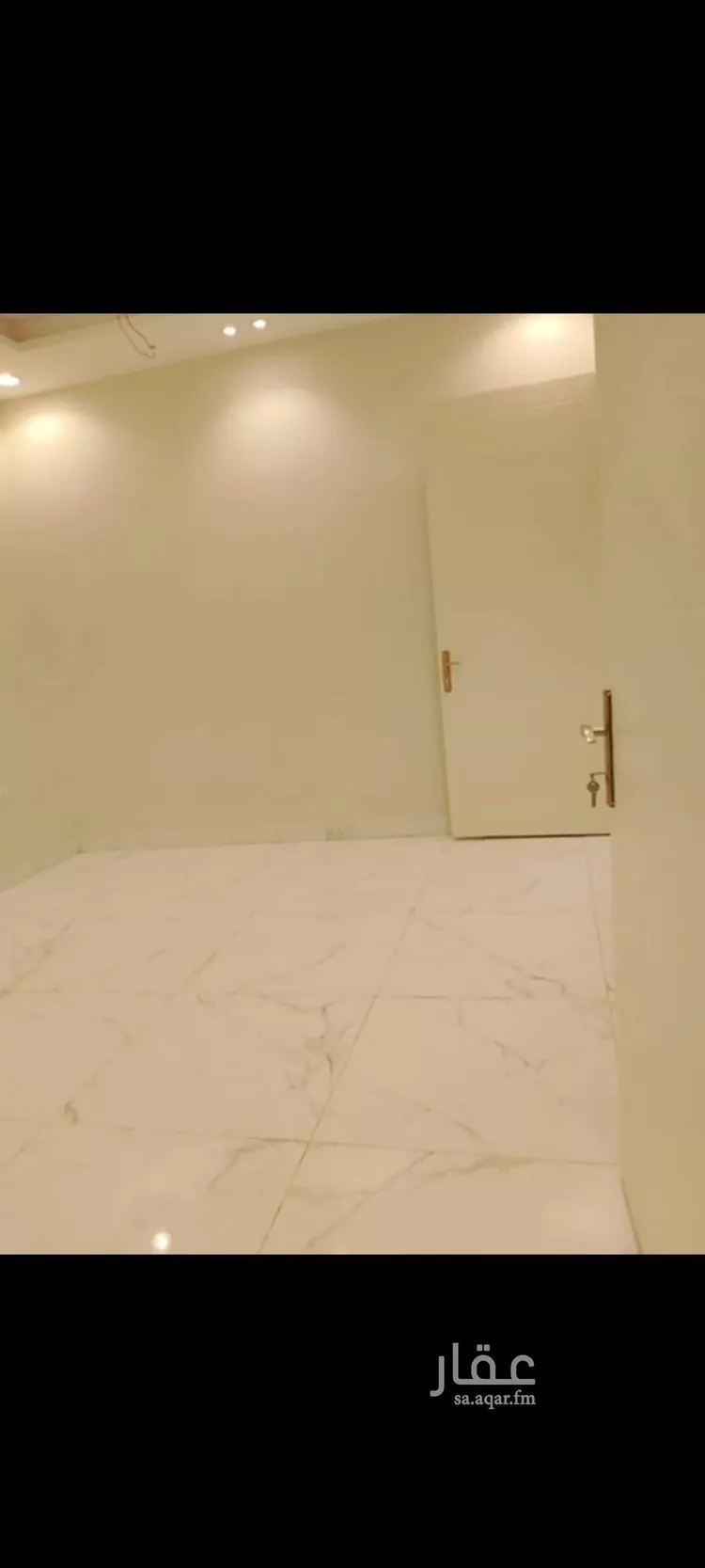 دور للبيع في شارع اقياش الناصري العباس, حي القرينية, مدينة جدة, منطقة مكة المكرمة صورة 3