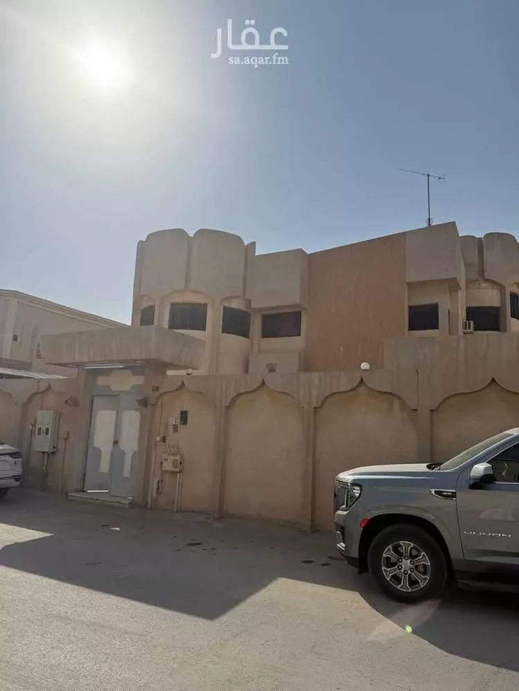 فيلا للبيع في شارع تاج الرؤساء, حي الربوة, مدينة الرياض, منطقة الرياض صورة 2