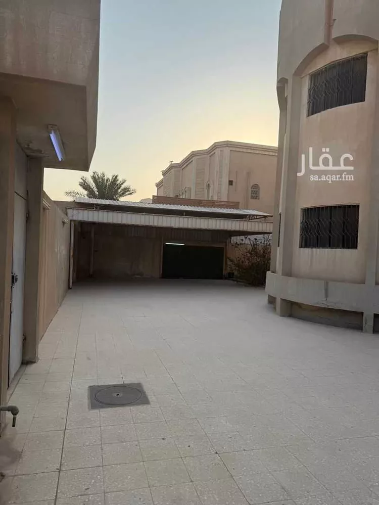 فيلا للبيع في شارع تاج الرؤساء, حي الربوة, مدينة الرياض, منطقة الرياض صورة 4