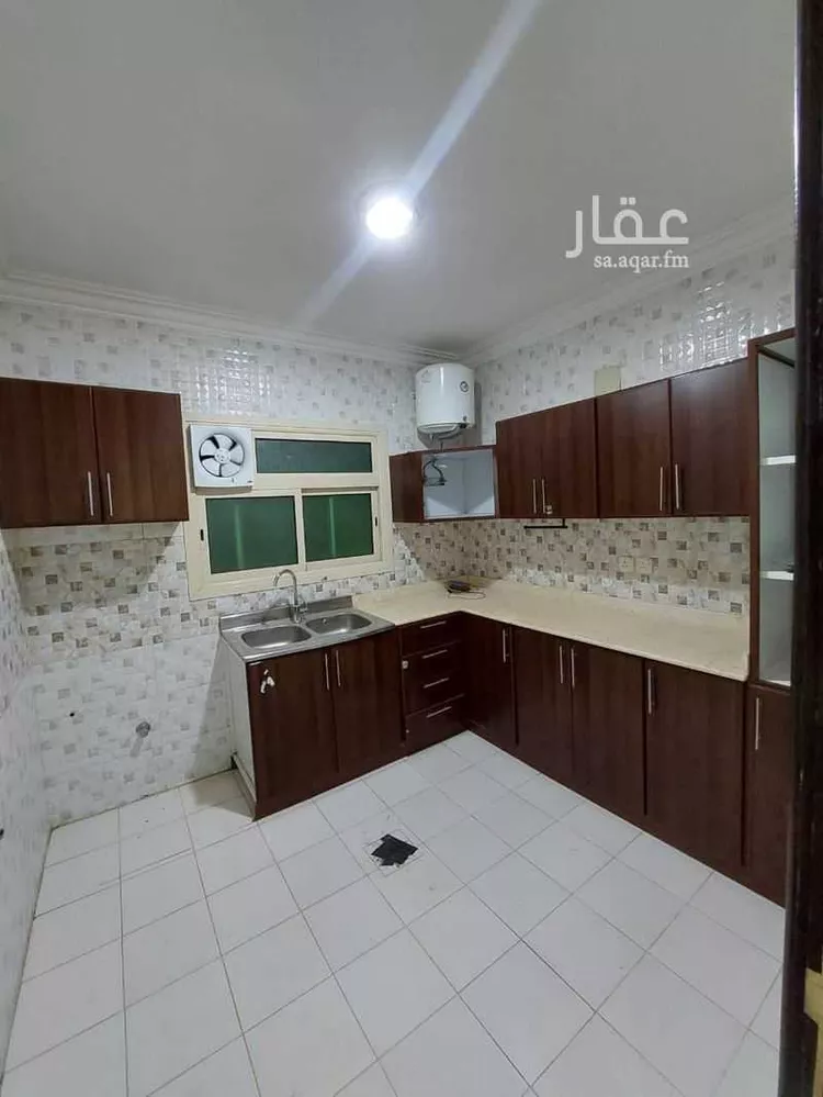 فيلا للإيجار في شارع محايل, حي الوادي, مدينة الرياض, منطقة الرياض صورة 5