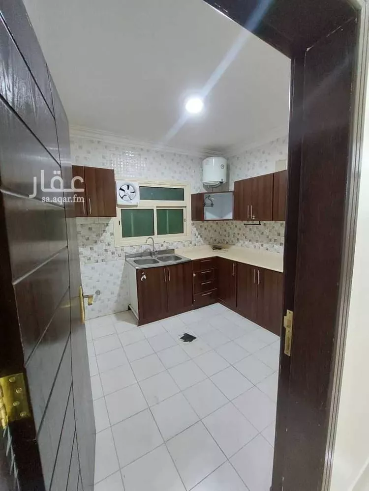 فيلا للإيجار في شارع محايل, حي الوادي, مدينة الرياض, منطقة الرياض صورة 4