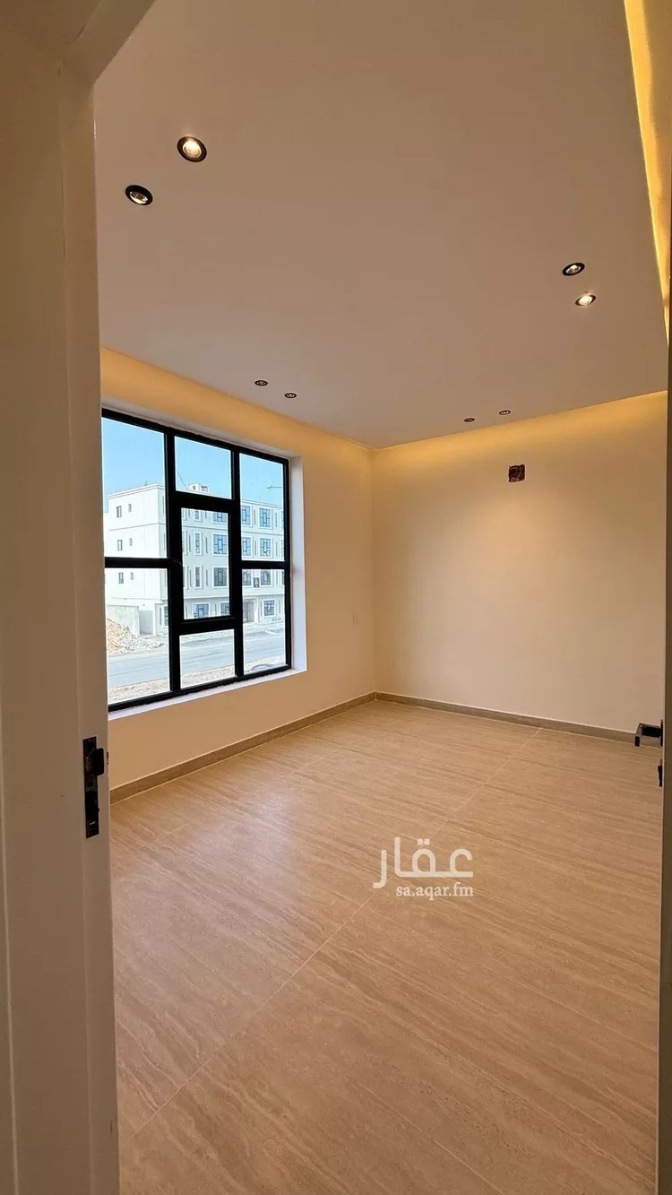 شقة للبيع في شارع المقناص, حي الحزم, مدينة الرياض, منطقة الرياض صورة 3