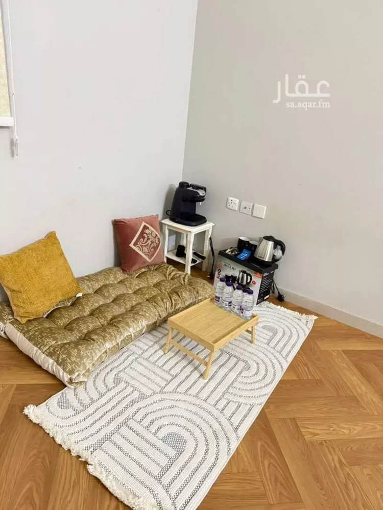 شقة للإيجار في شارع عبد الله بن مسعود ، حي المطار ، جيزان ، منطقة جازان صورة 3