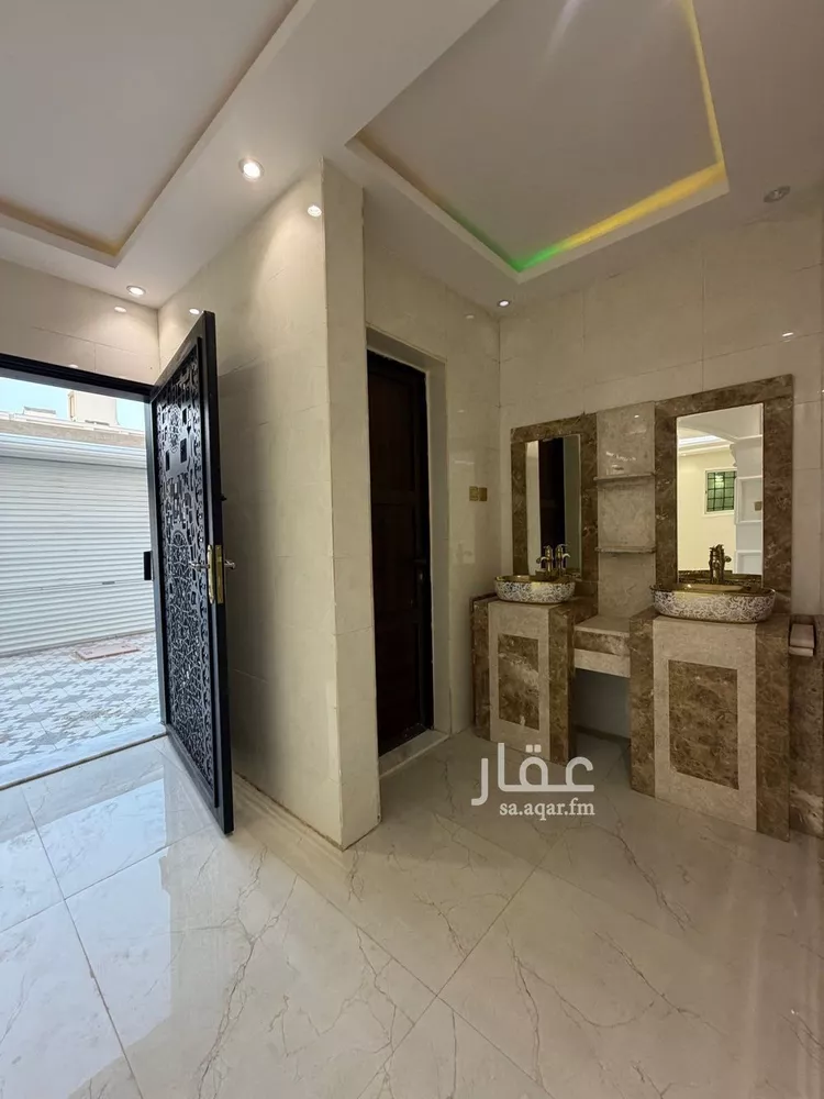 Floor for Rent in Riyadh Tuwaiq