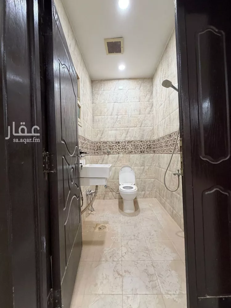 دور للإيجار في شارع محمد الصديقي, حي العوالي, مدينة الرياض, منطقة الرياض 11