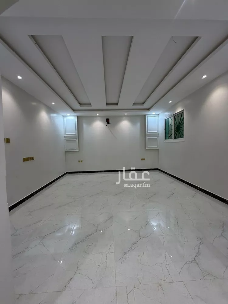Floor for Rent in Riyadh Tuwaiq 16
