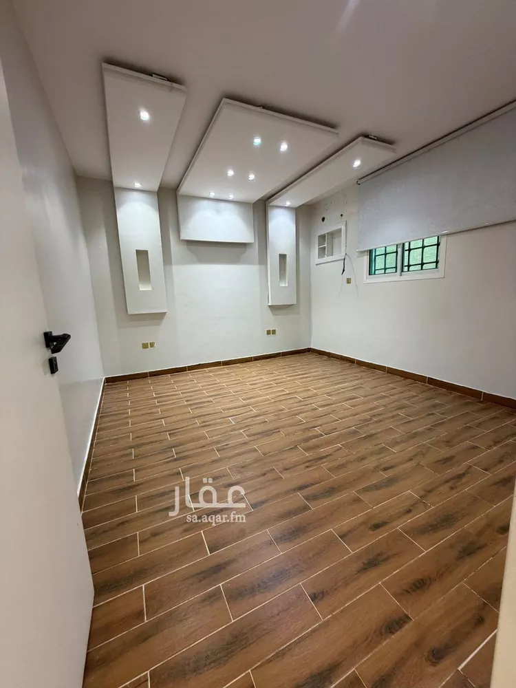 Floor for Rent in Riyadh Tuwaiq 22