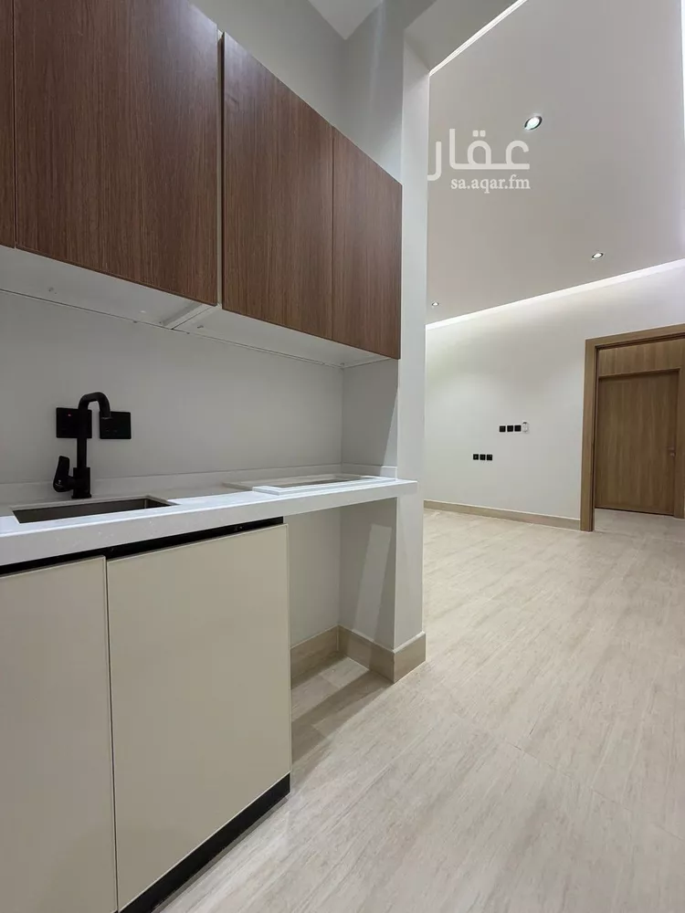 شقة للإيجار في شارع احمد بن الخطاب, حي طويق, مدينة الرياض, منطقة الرياض 15