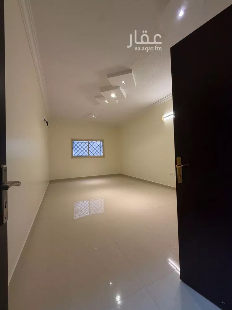 شقة للإيجار في شارع أحمد شطا, حي العوالي, مدينة الرياض, منطقة الرياض 6