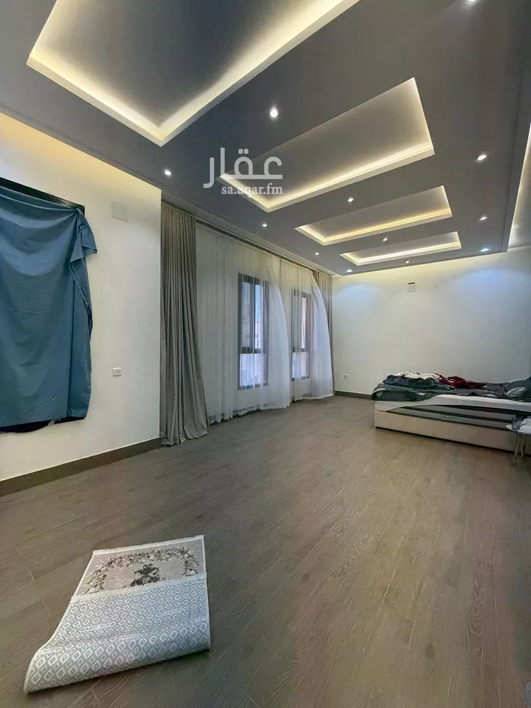 فيلا للإيجار في شارع أحمد بن تاج الدين, حي طويق, مدينة الرياض, منطقة الرياض 20