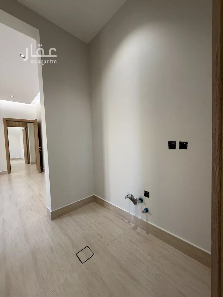 عمارة للإيجار في شارع احمد بن الخطاب, حي طويق, مدينة الرياض, منطقة الرياض