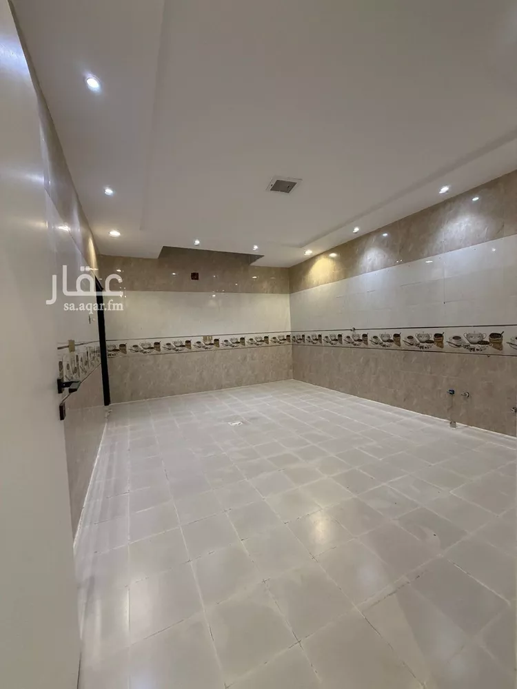 Floor for Rent in Riyadh Tuwaiq 11