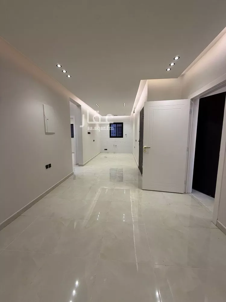 شقة للإيجار في شارع عبدالعزيز بن عبدالملك, حي طويق, مدينة الرياض, منطقة الرياض 15