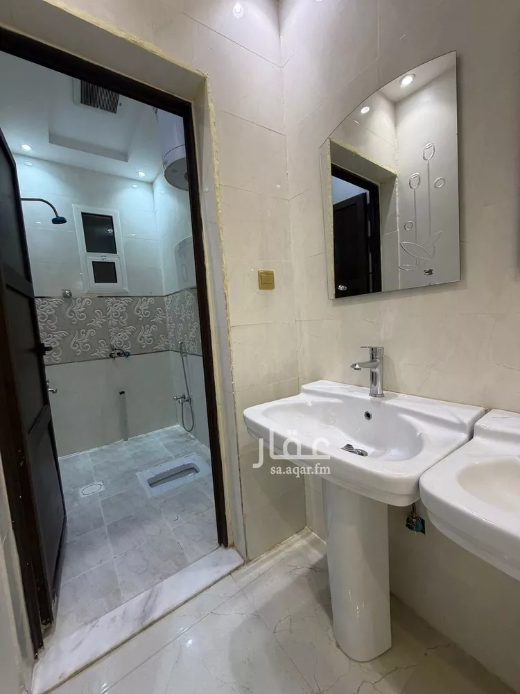 Floor for Rent in Riyadh Tuwaiq 15