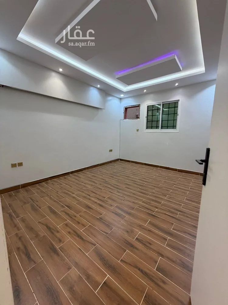 Floor for Rent in Riyadh Tuwaiq 17