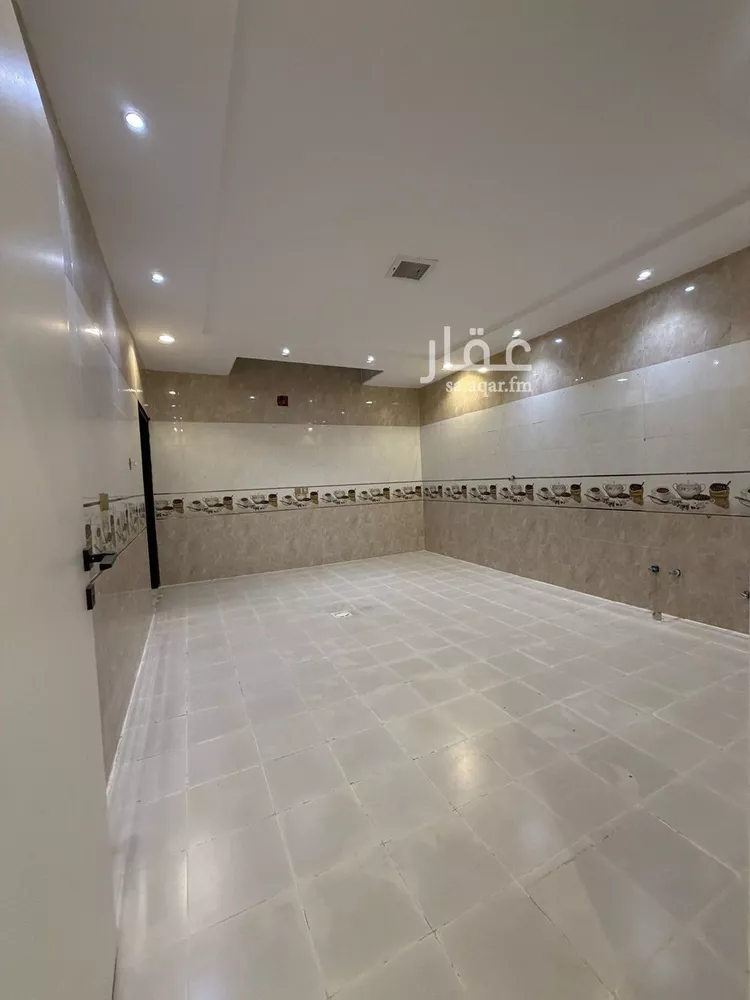 Floor for Rent in Riyadh Tuwaiq 27