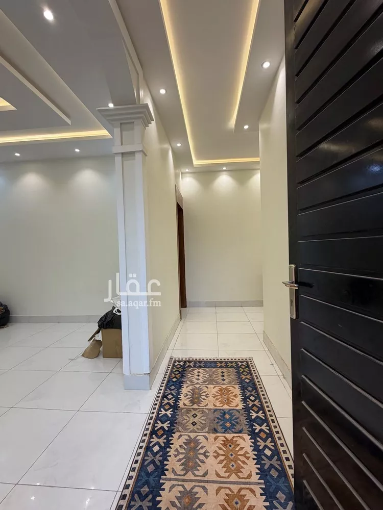 فيلا للإيجار في شارع أحمد بن تاج الدين, حي طويق, مدينة الرياض, منطقة الرياض 21