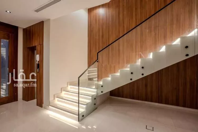 فيلا للبيع في شارع سكاكا, حي القصور, مدينة الظهران, المنطقة الشرقية صورة 3