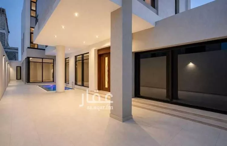 فيلا للبيع في شارع سكاكا, حي القصور, مدينة الظهران, المنطقة الشرقية صورة 2