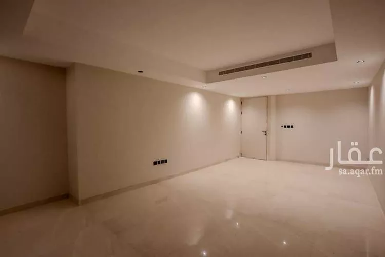 فيلا للبيع في شارع سكاكا, حي القصور, مدينة الظهران, المنطقة الشرقية 7