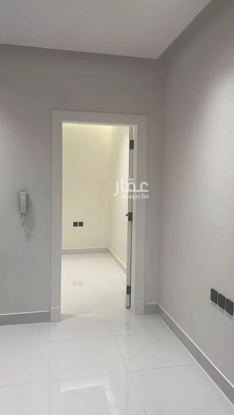 شقة للإيجار في شارع ابن المعلم, حي المعذر, مدينة الرياض, منطقة الرياض صورة 4