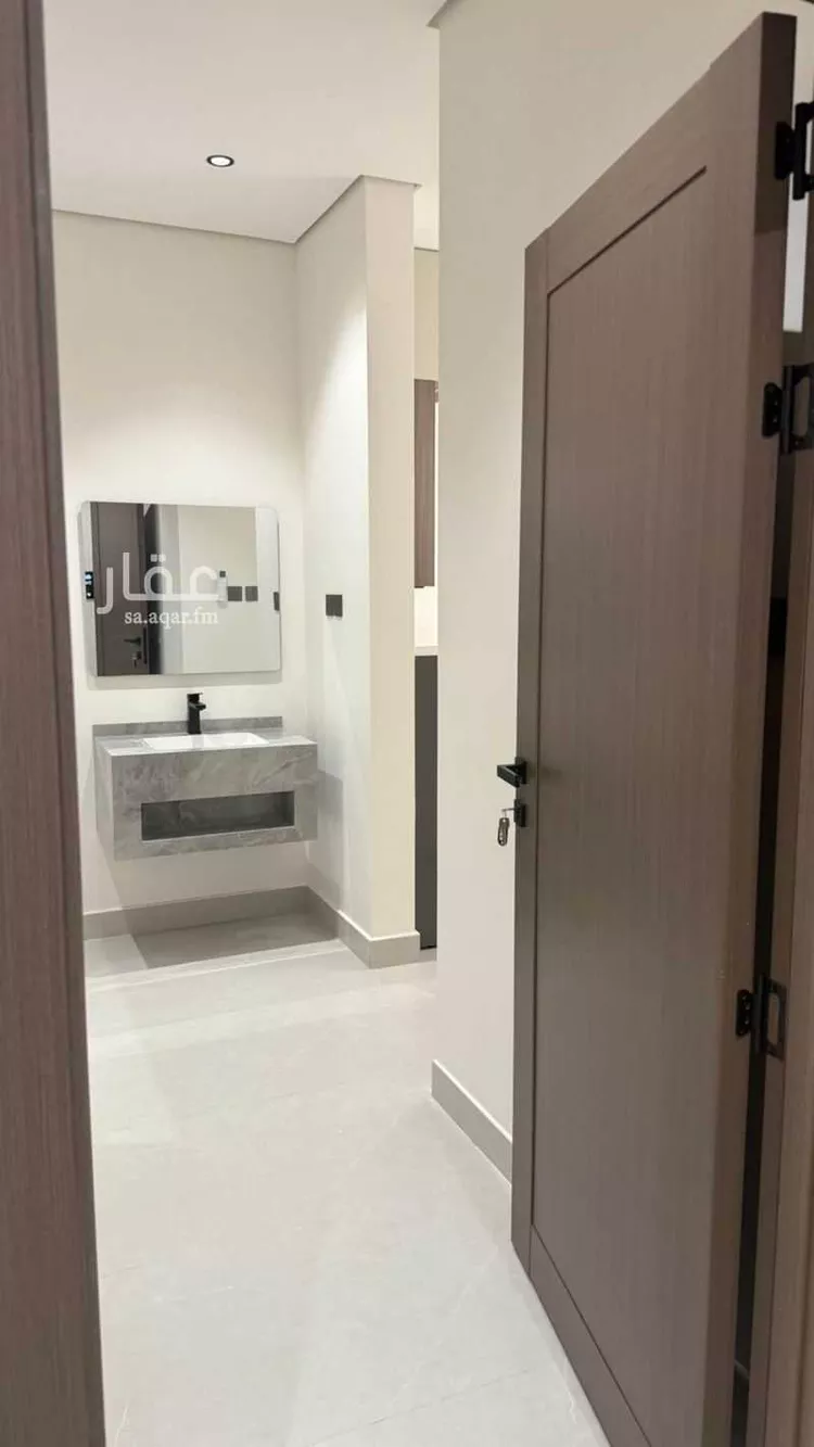 شقة للإيجار في شارع أبي برزة الأسلمي, حي الضباط, مدينة الرياض, منطقة الرياض صورة 3