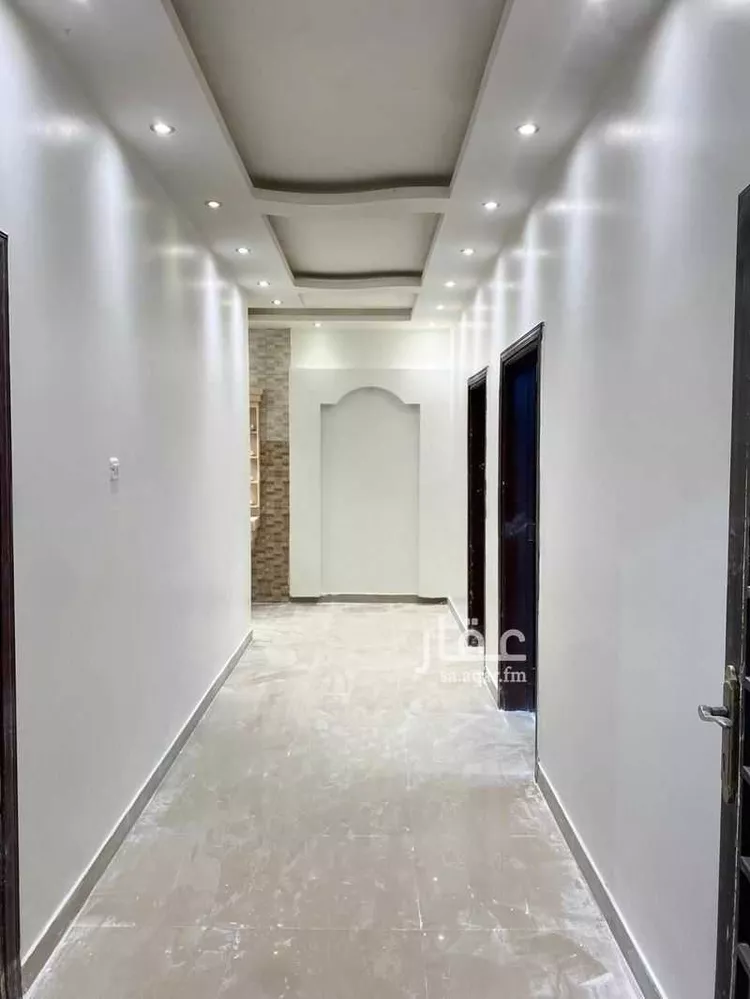 عمارة للبيع في شارع الدفاع, حي إشبيلية, مدينة الرياض, منطقة الرياض صورة 3