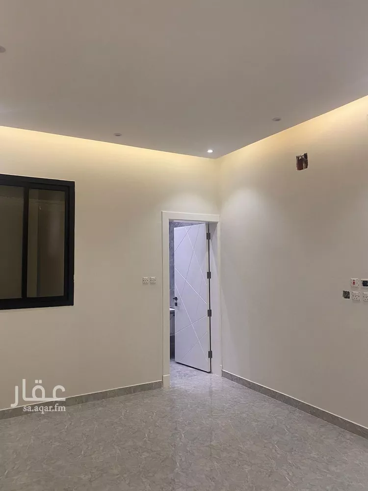 فيلا للبيع في شارع الملاجي, حي الغنامية, مدينة الرياض, منطقة الرياض صورة 4