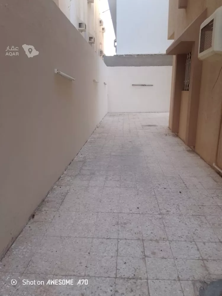 شقة للإيجار في شارع ناوان, حي النزهة, مدينة جدة, منطقة مكة المكرمة
