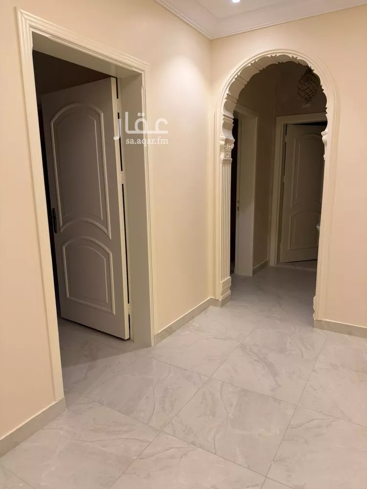 شقة للإيجار في شارع إبن أبي يعقوب, حي الصفاء, مدينة جدة, منطقة مكة المكرمة