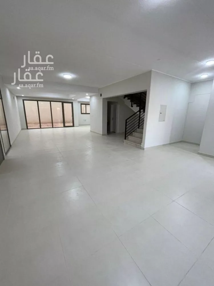 فيلا للإيجار في حي مطار الملك خالد الدولي, مدينة الرياض, منطقة الرياض صورة 3