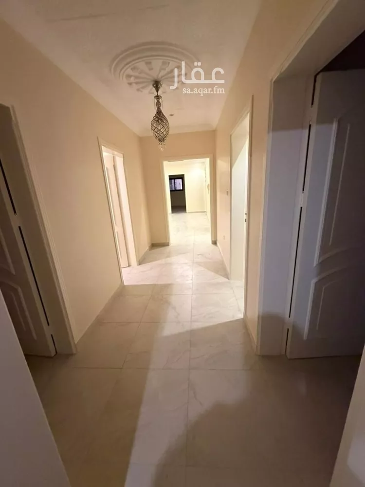 شقة للإيجار في شارع إبن أبي يعقوب, حي الصفاء, مدينة جدة, منطقة مكة المكرمة صورة 2