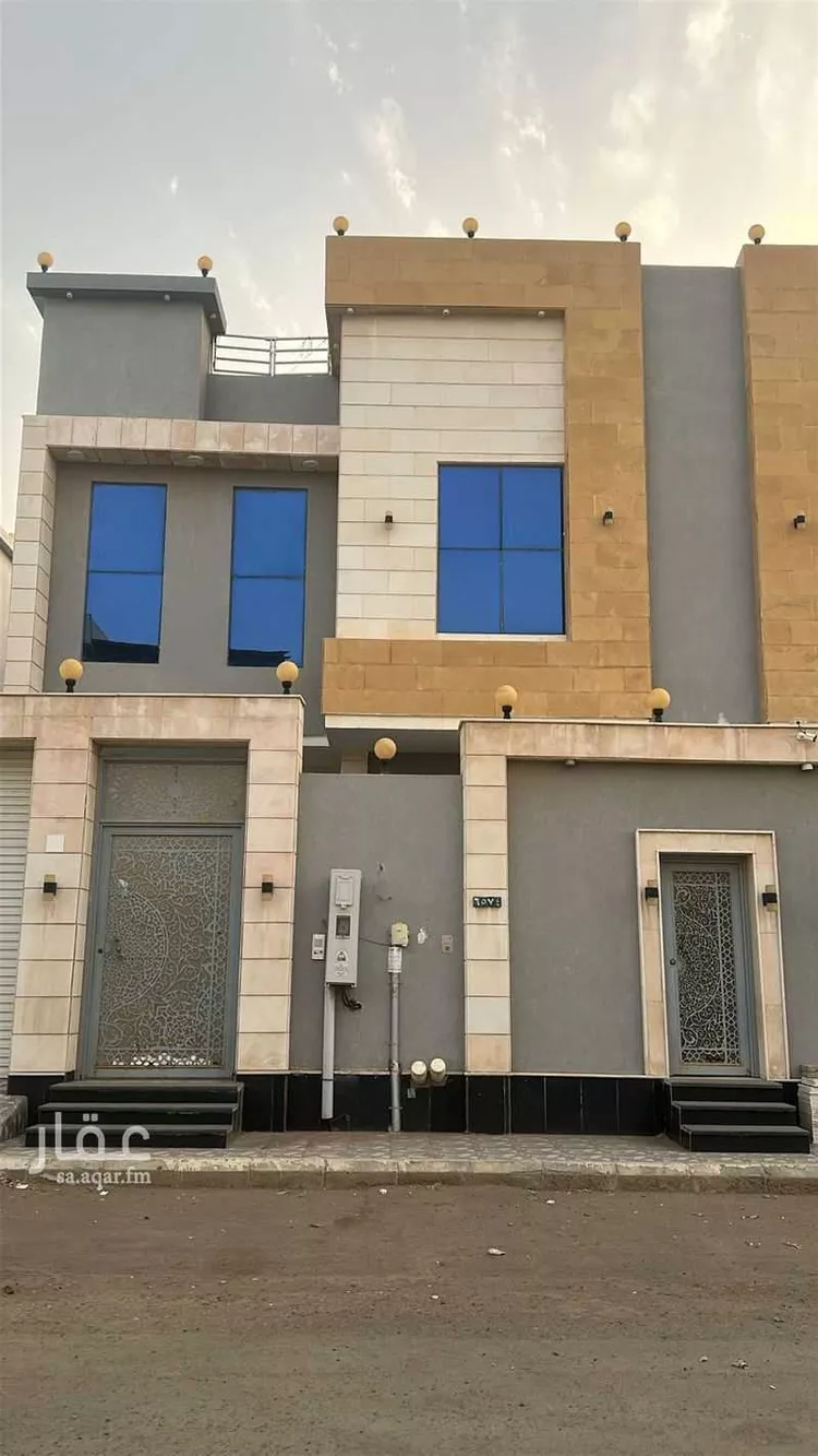 فيلا للإيجار في شارع نهار بن توسعة, حي الرحمانية, مدينة جدة, منطقة مكة المكرمة 1 صورة